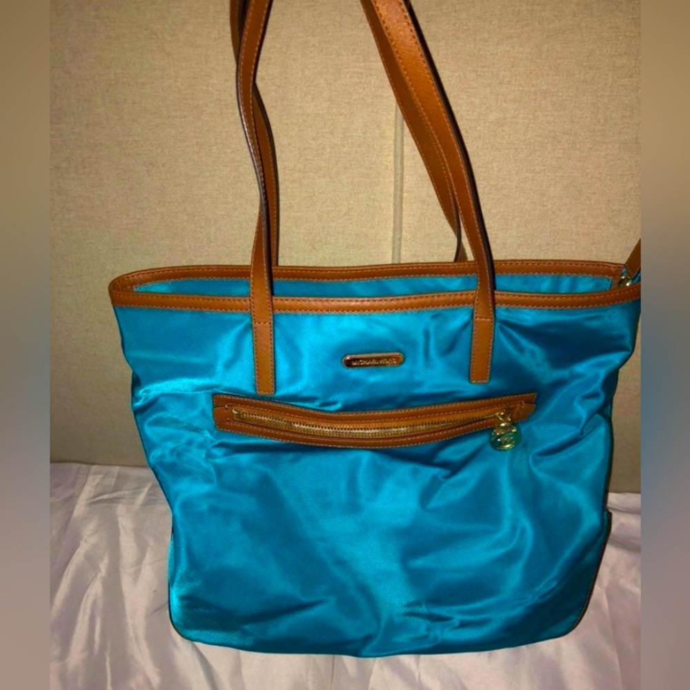 Michael Kors Shoulder Bag